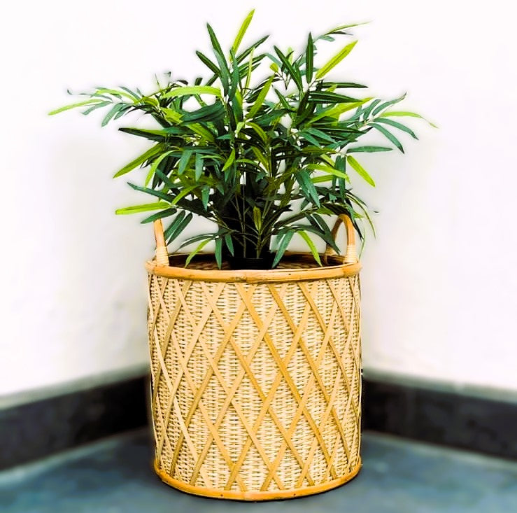 Criss Cross Basket
