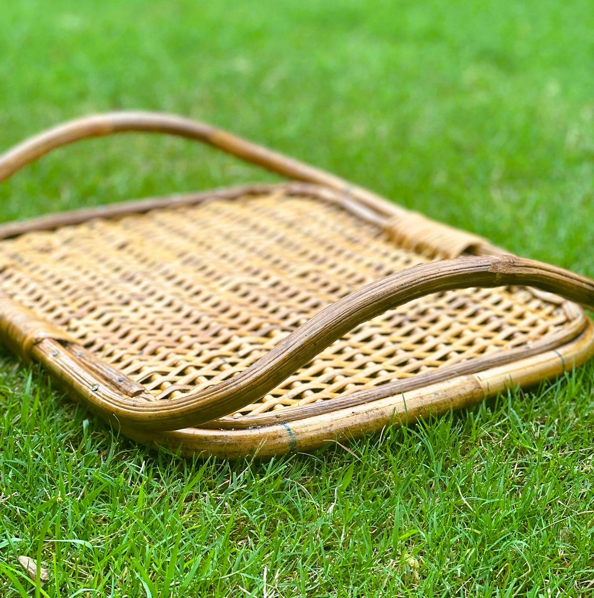 Flat Knitted Tray