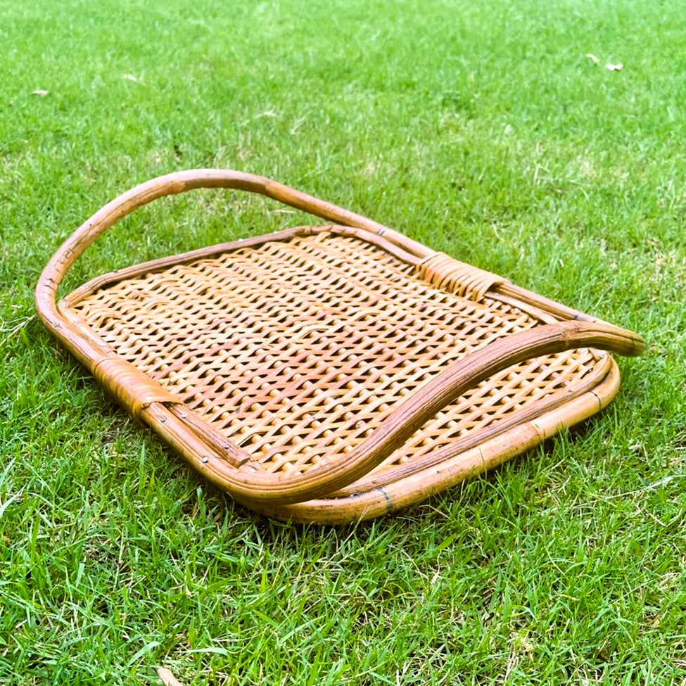 Flat Knitted Tray